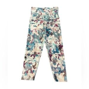 SPANX Women’s Colorful Crop Leggings Size Medium